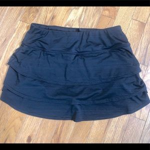 Athleta ruffed skort 💜